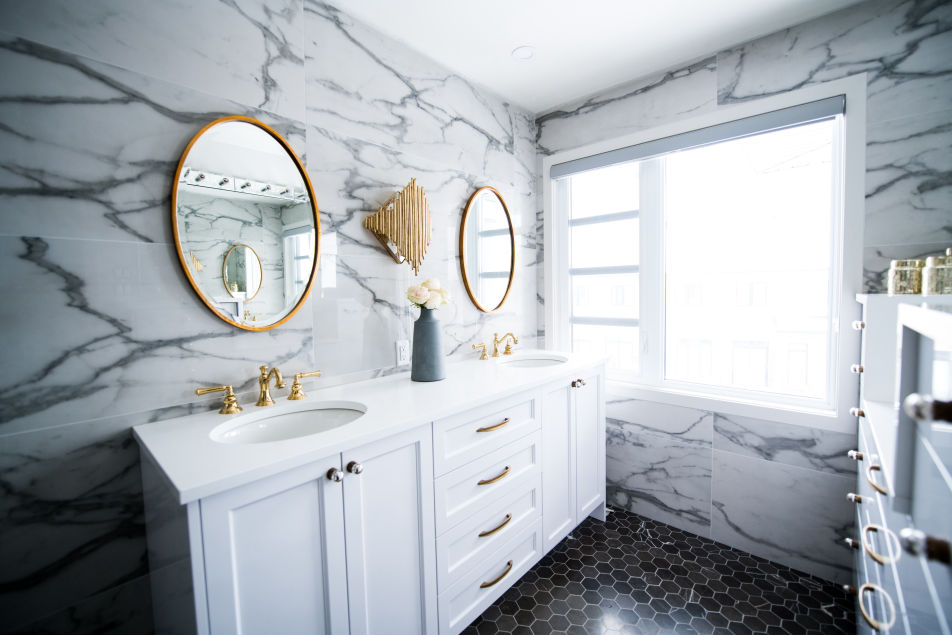 Bathroom - Photo by Christian Mackie on Unsplash